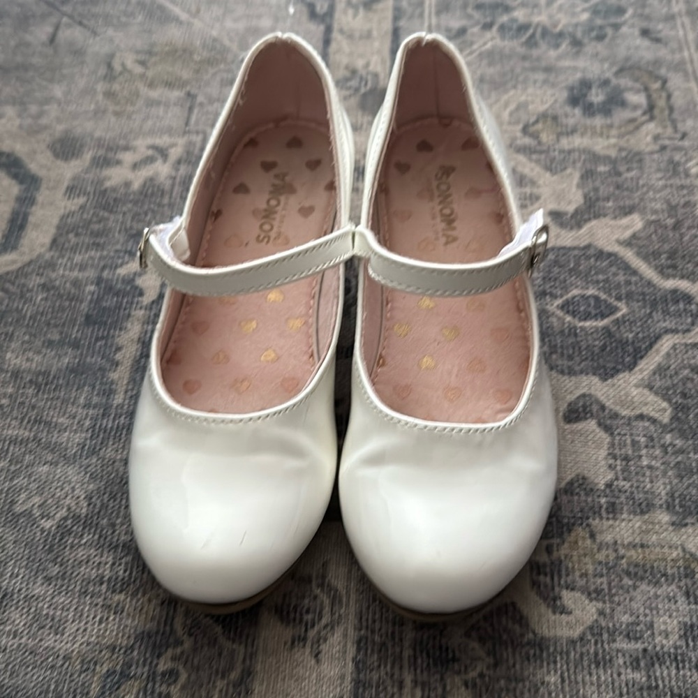 Elegant White Mary Jane Shoes heels size 13